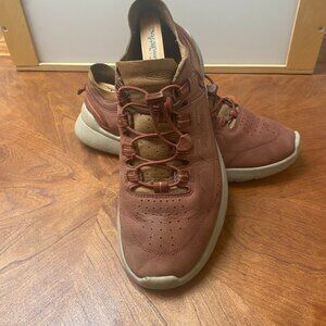 Keen Jasper Suede Sneakers with pull string lace system in Men's Size 10.5 Wine